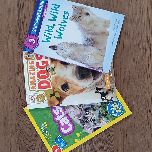 Mystery Book Bundle: Science and Animals Box - Picture 3 of 4